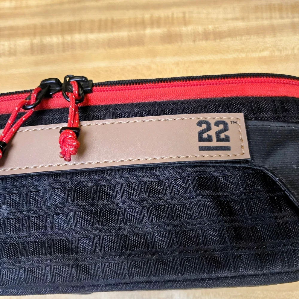 Step 22 Gear Tortoise Toiletry Bag Clears Counter Space In Style New - Picture 3 of 11